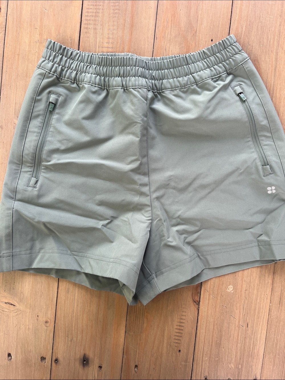 NWT Sweaty Betty Heath Green Summit Athletic Hiking Shorts Size XS 0-2